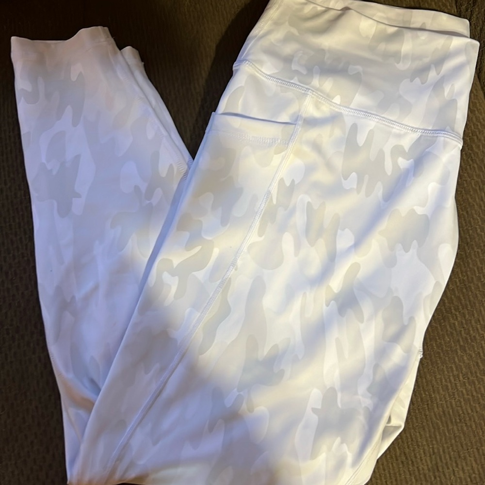 Buff bunny leggings
